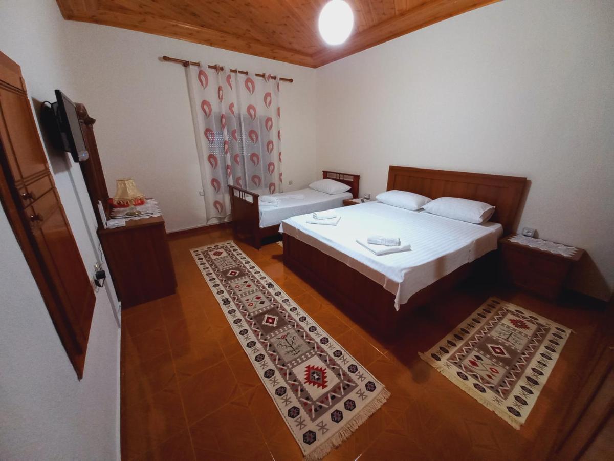 Sokolli Guest House Gjirokastër Dış mekan fotoğraf