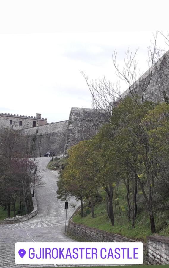 Sokolli Guest House Gjirokastër Dış mekan fotoğraf