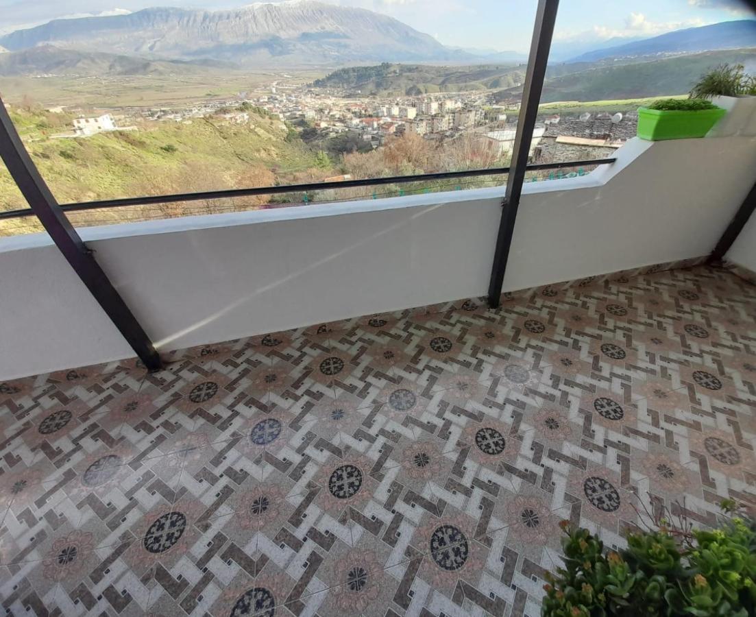 Sokolli Guest House Gjirokastër Dış mekan fotoğraf