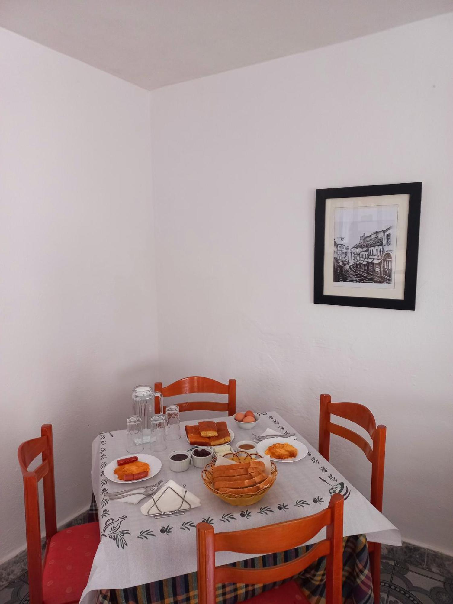 Sokolli Guest House Gjirokastër Dış mekan fotoğraf